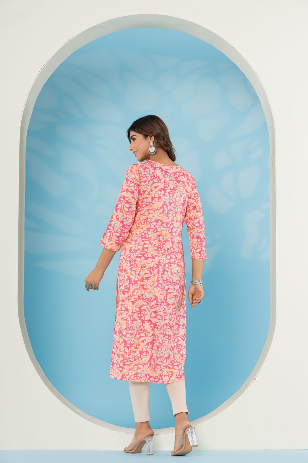 Pink Floral Printed Rayon Straight Kurta