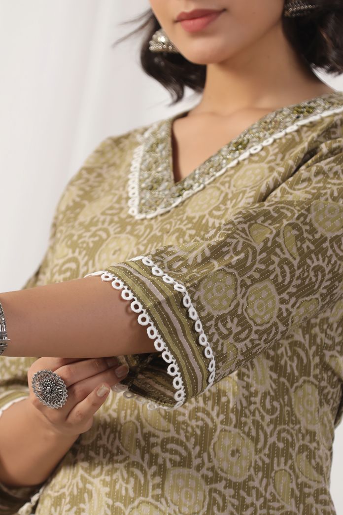 Olive Green Floral Printed Pure Cotton Straight Kurta Pant